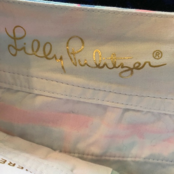 ❌sold❌ Lilly Pulitzer Shorts - Picture 3 of 4